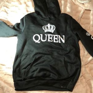 Queens hoddie